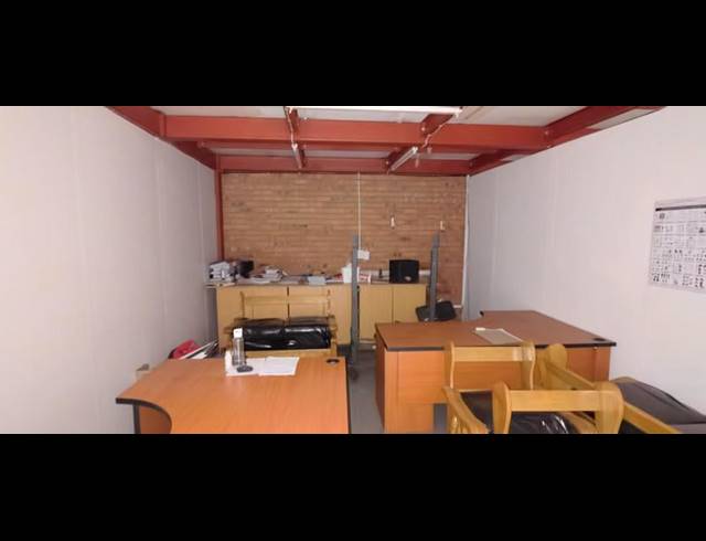 INDUSTRIAL PROPERTY TO RENT IN SILVERTONDALE